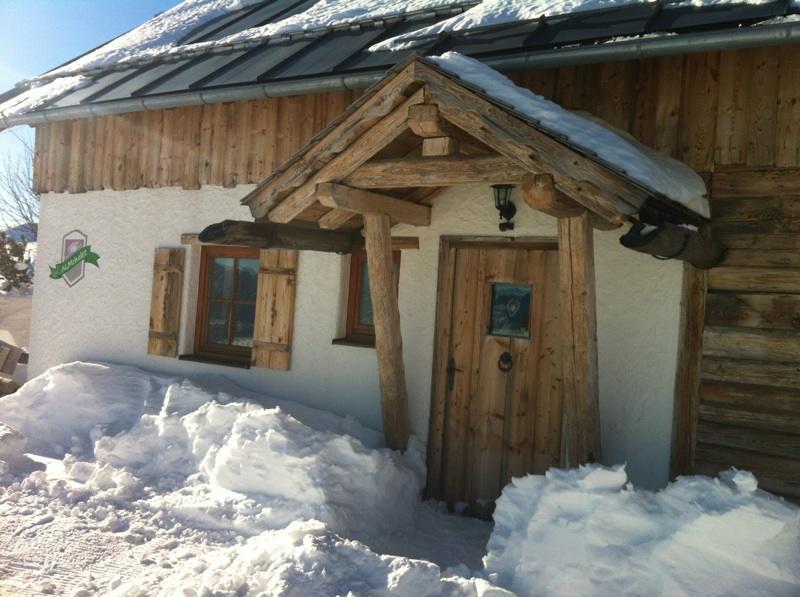 Almchalet Feuerkogel เอเบินซี ภายนอก รูปภาพ